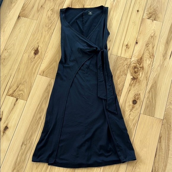 Patagonia W's Wrap It Up Dress Size M - Picture 1 of 7